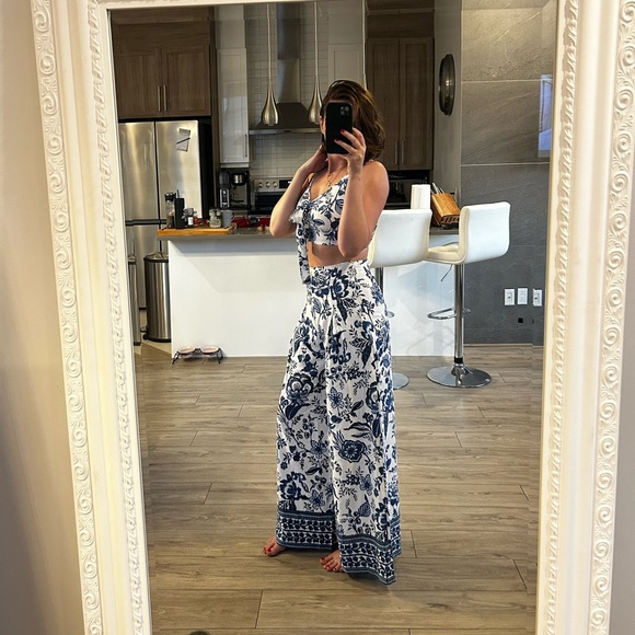 Matching set - Picture 2 of 4